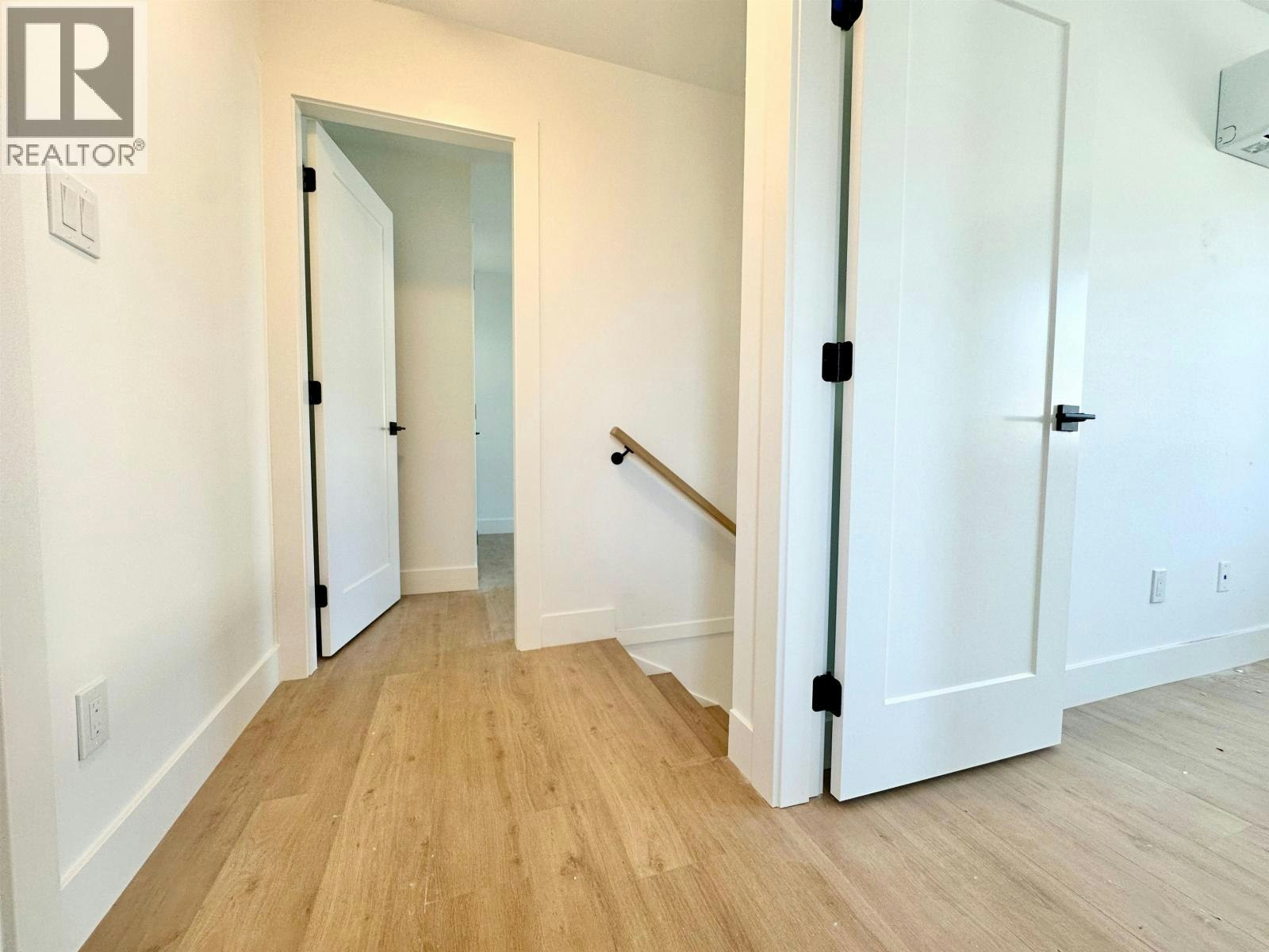3873 Napier Street, Burnaby, BC, V5C 3E6 - 19