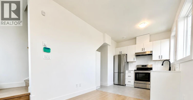 3873 Napier Street, Burnaby, BC, V5C 3E6 - 2