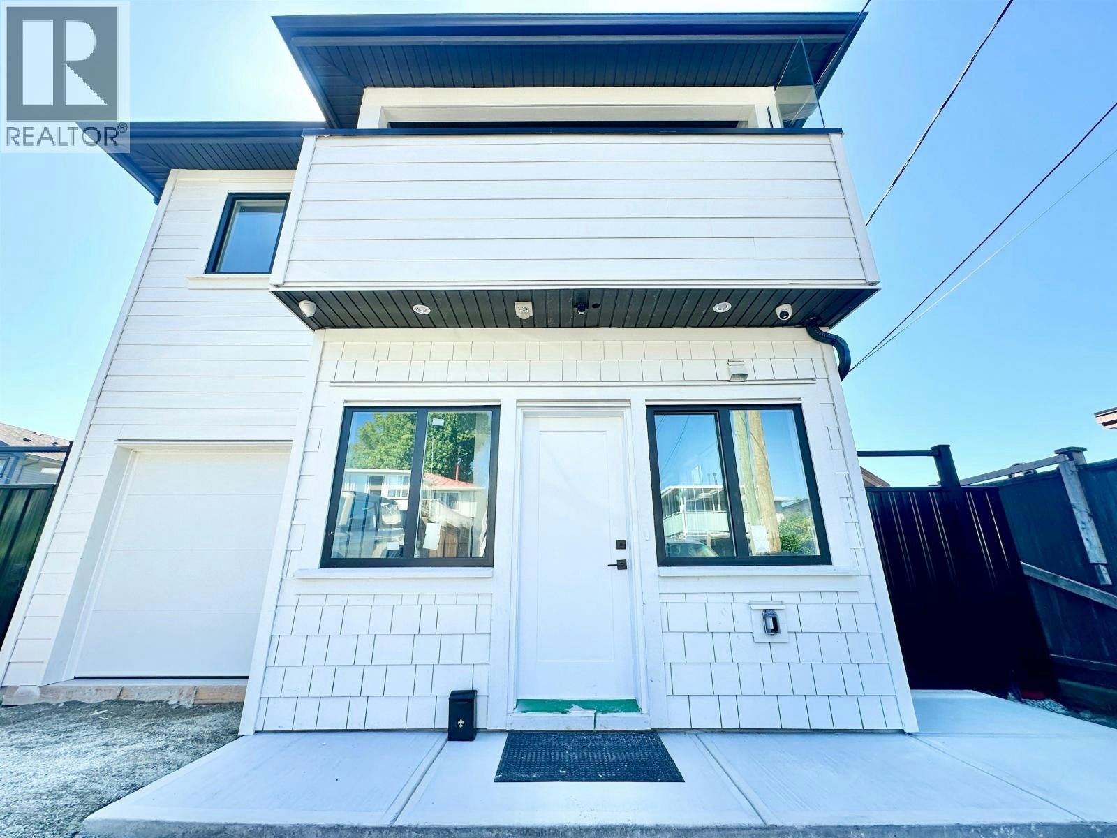 3873 Napier Street, Burnaby, BC, V5C 3E6 1