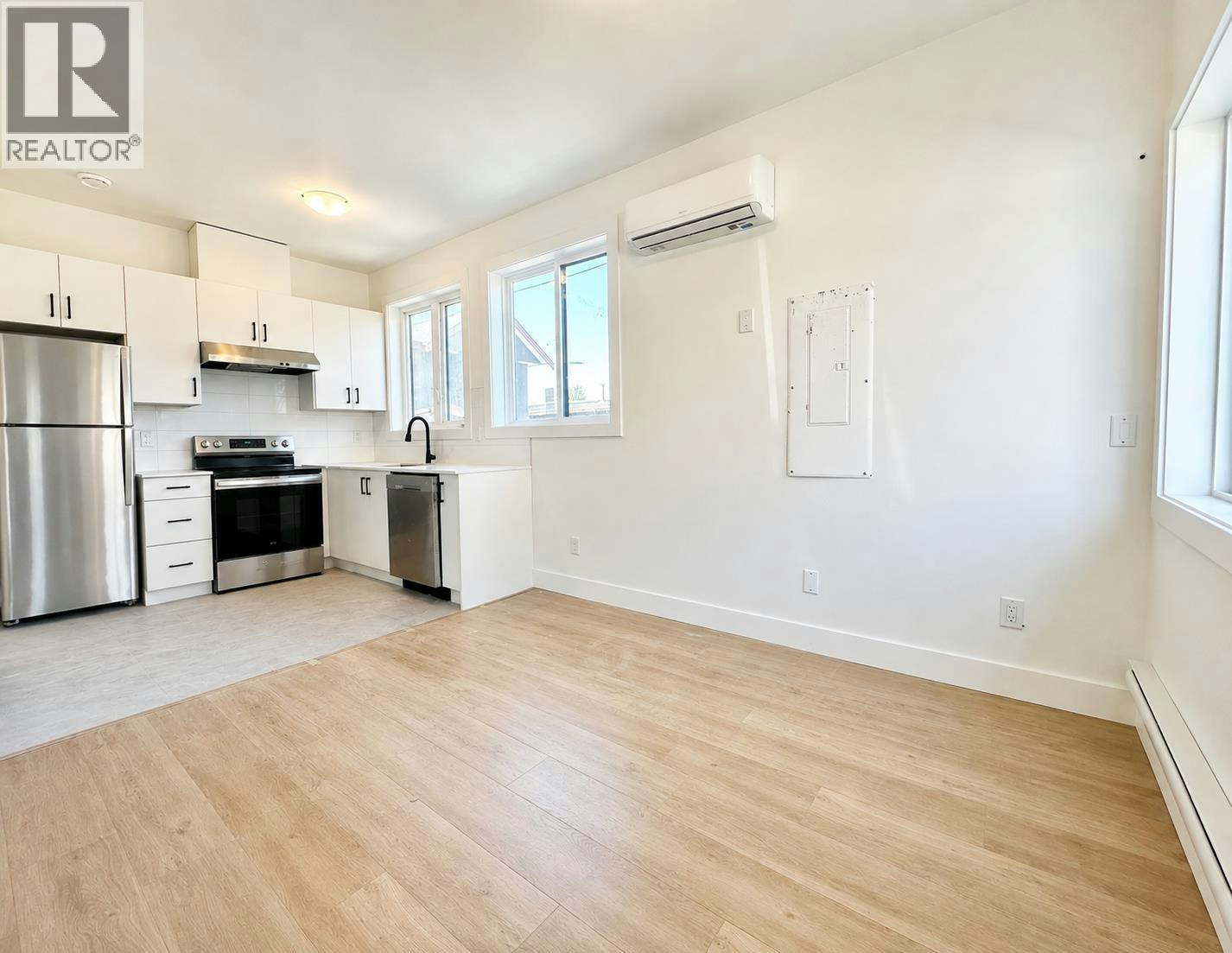 3873 Napier Street, Burnaby, BC, V5C 3E6 - 6