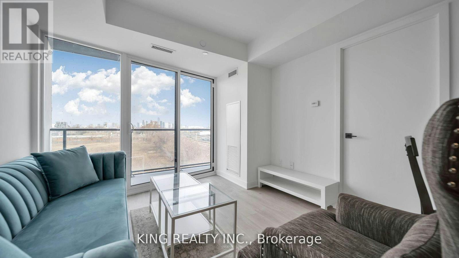 425-36 Zorra Street, Toronto, ON, M8Z 0G5 - 7