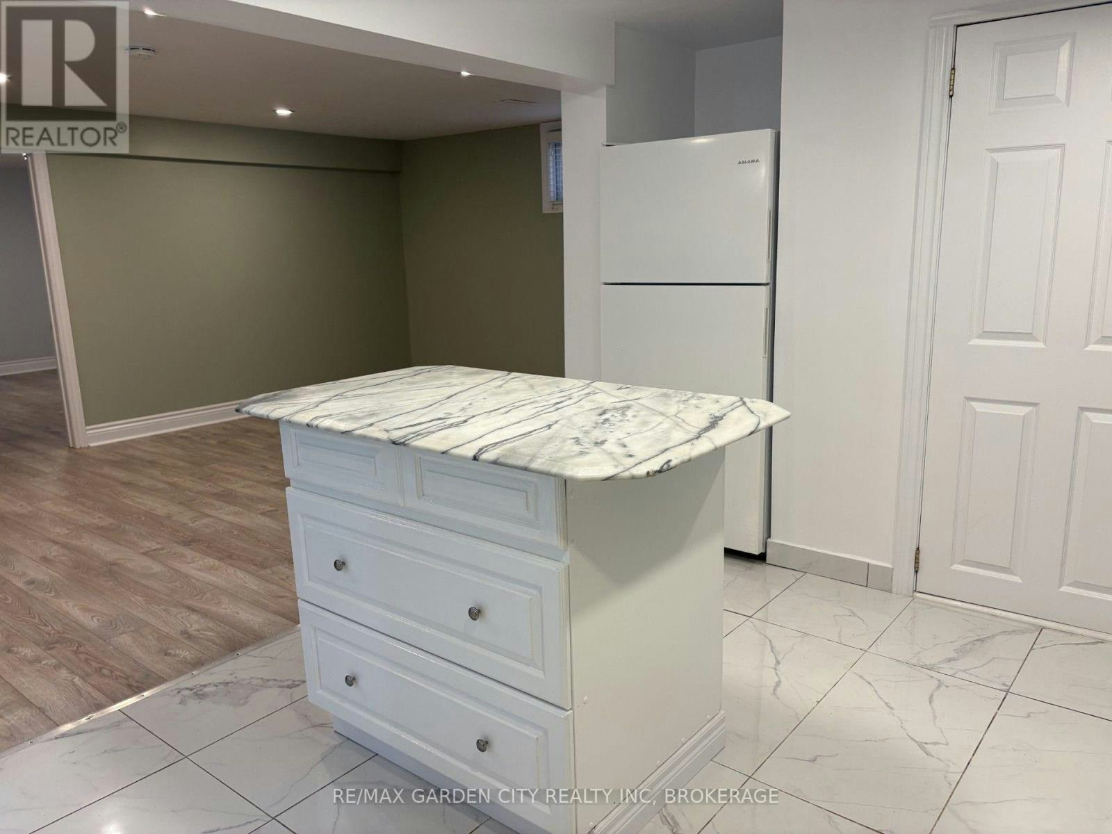 LOWER-44 Valencourt Drive, Welland, ON, L3C 1M8 - 10