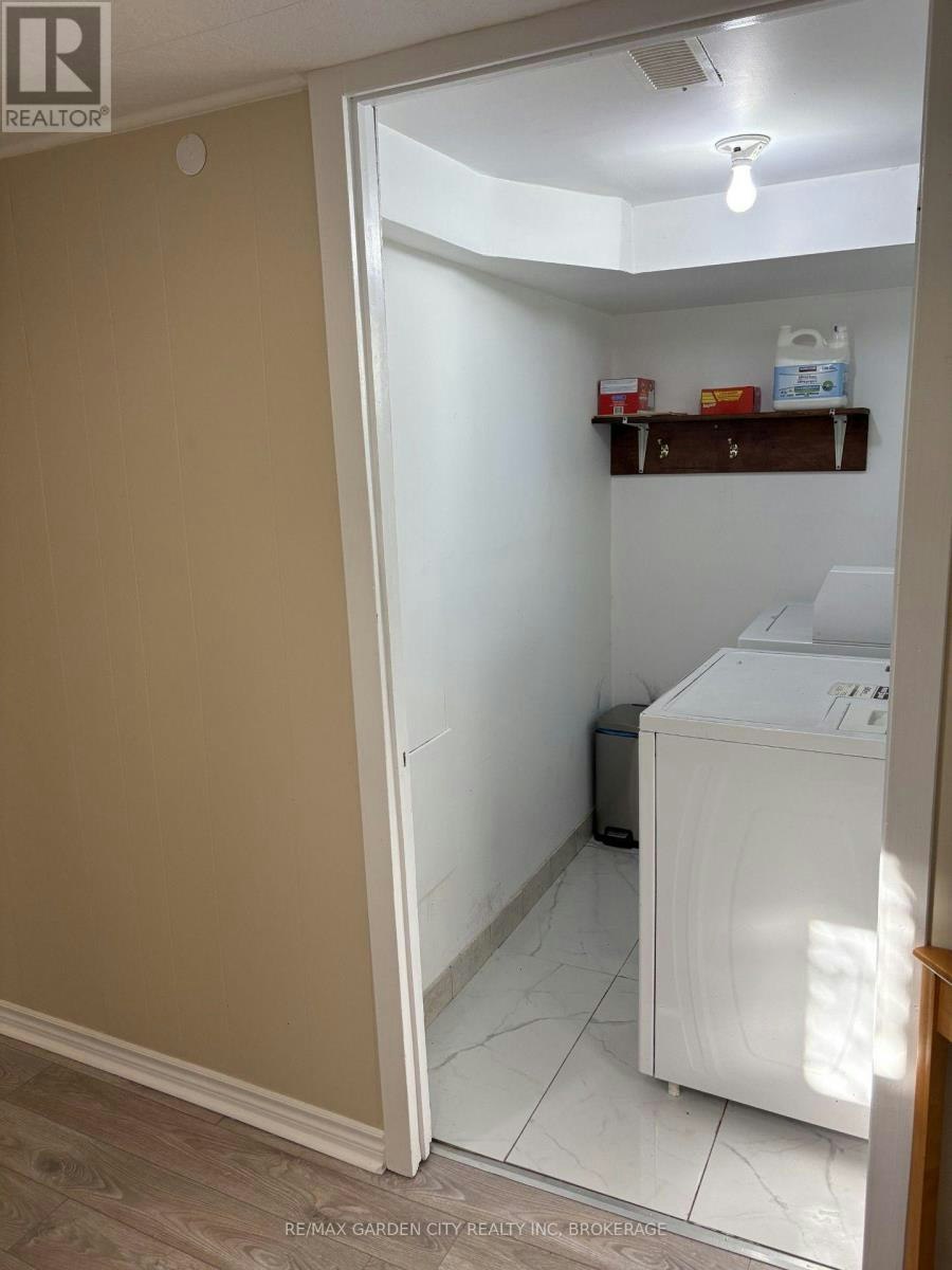 LOWER-44 Valencourt Drive, Welland, ON, L3C 1M8 - 16