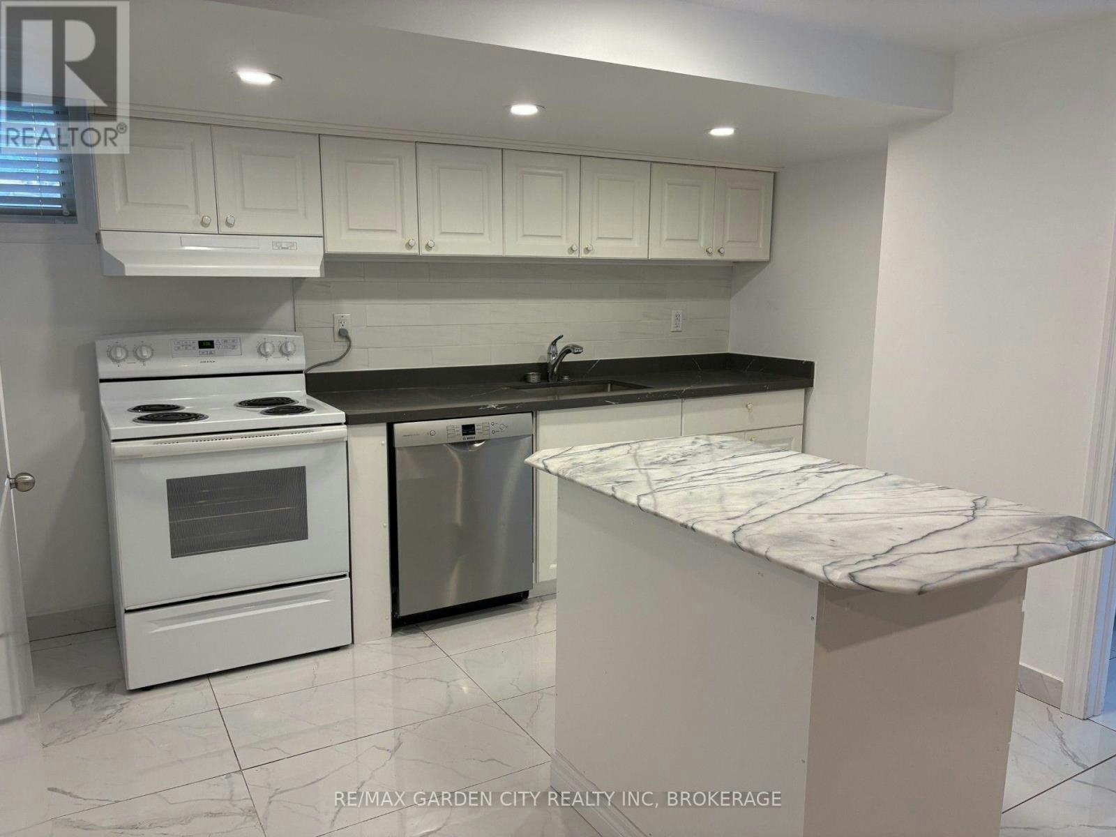 LOWER-44 Valencourt Drive, Welland, ON, L3C 1M8 - 6