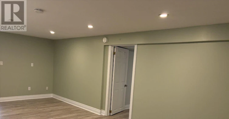 LOWER-44 Valencourt Drive, Welland, ON, L3C 1M8 - 11