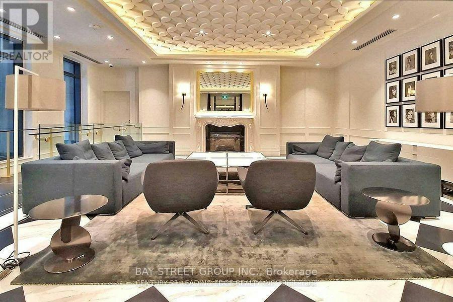2110-955 Bay Street, Toronto, ON, M5S 2A2 - 10