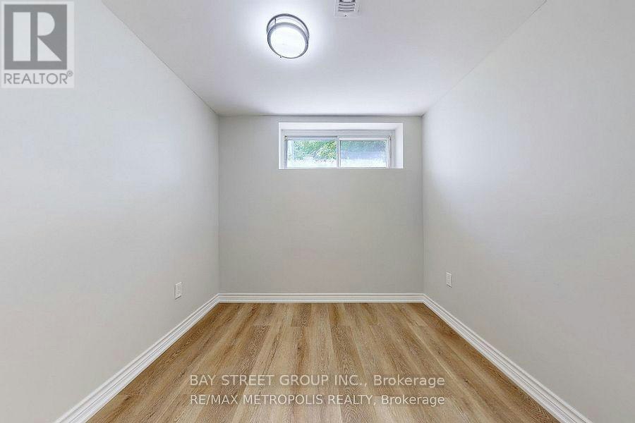 BASEMENT UNIT1-79 Ascolda Boulevard, Toronto, ON, M1J 2N9 - 3