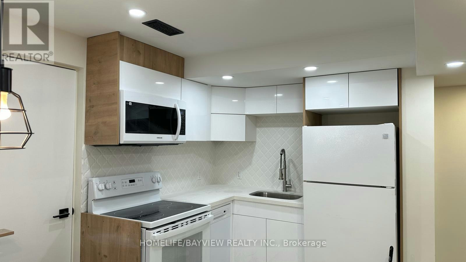 LOWER UNIT/BASEMENT-128 Adam Place, Newmarket, ON, L3Y 8C4 - 7