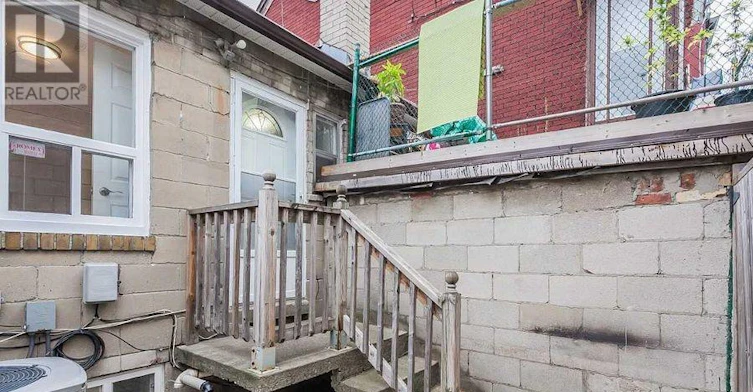 208 Manning Avenue, Toronto, ON, M6J 2K7 - 13