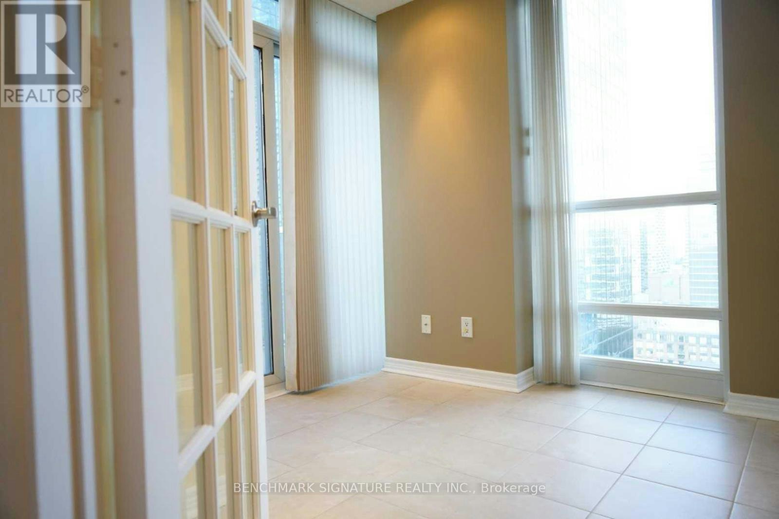 3102-763 Bay Street, Toronto, ON, M5G 2R3 - 12