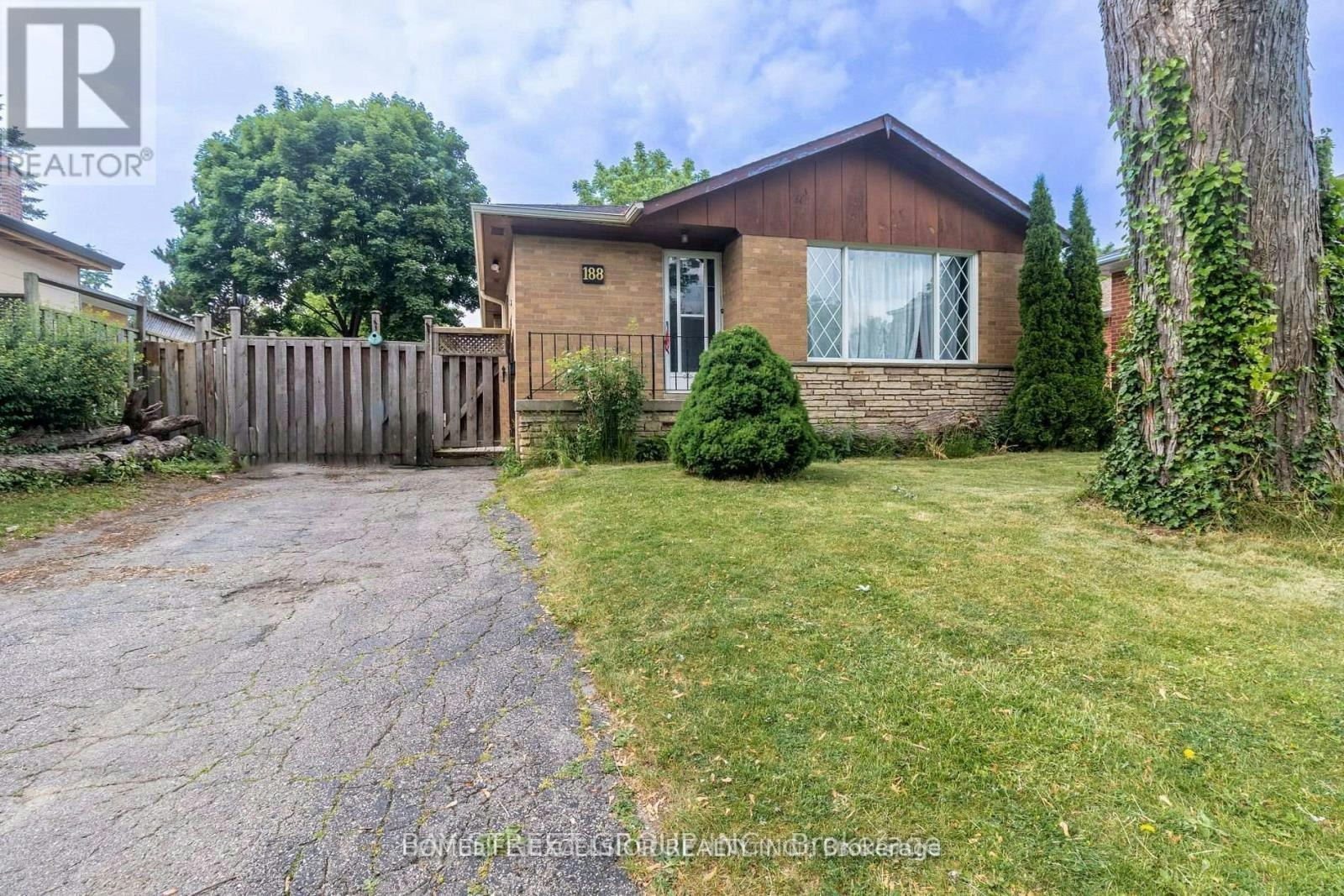 MAIN-188 Confederation Drive, Toronto, ON, M1G 1B1