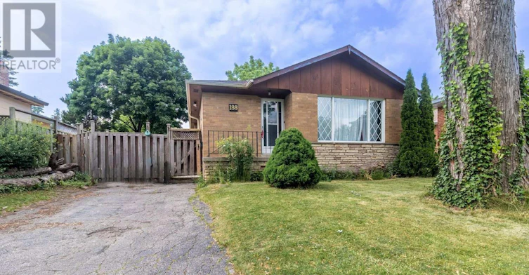 MAIN-188 Confederation Drive, Toronto, ON, M1G 1B1