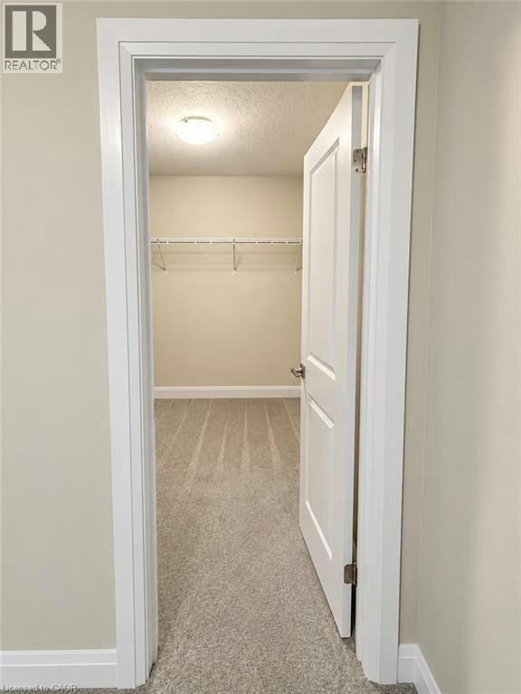 302 Chokecherry Crescent, Waterloo, ON, N2V 0H1 - 9