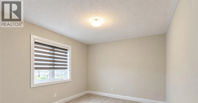 302 Chokecherry Crescent, Waterloo, ON, N2V 0H1 - 8