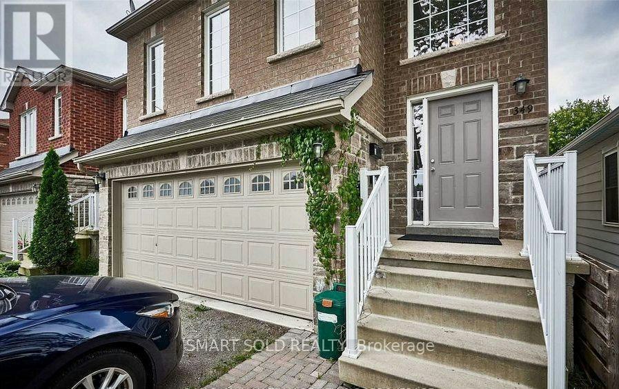 349 Pine Avenue, Oshawa, ON, L1J 2H6 - 3