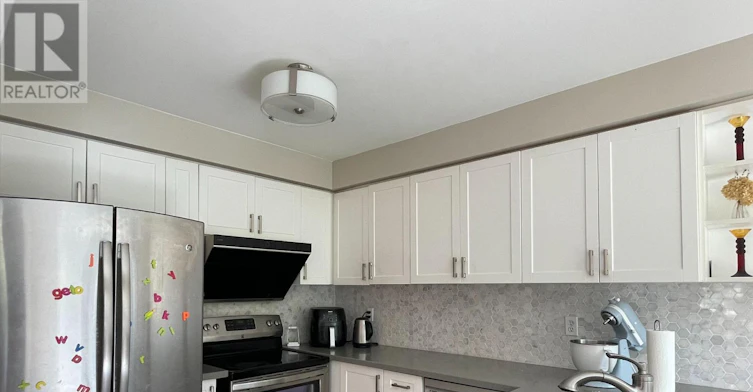50 Belwood Boulevard, Vaughan, ON, L4K 5H4 - 4