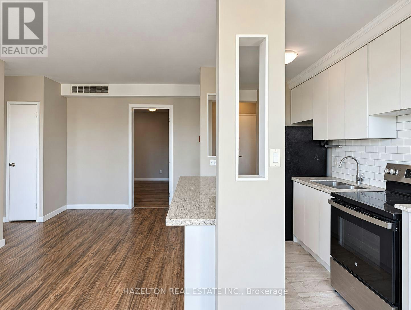 909-206 St George Street, Toronto, ON, M5R 2N6 - 4