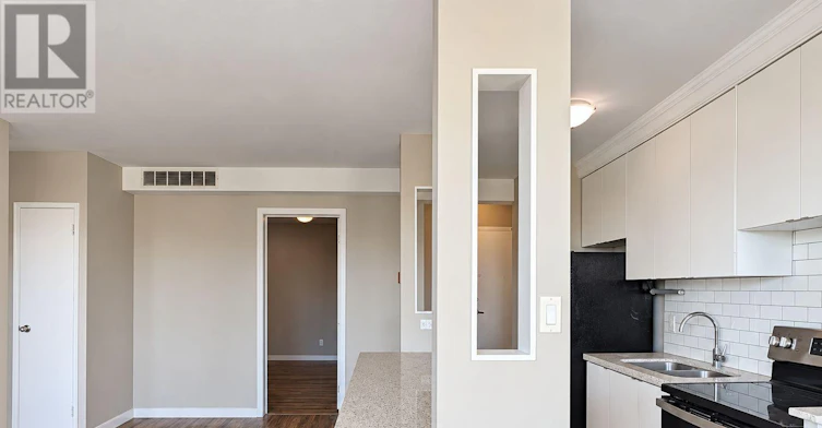 909-206 St George Street, Toronto, ON, M5R 2N6 - 4