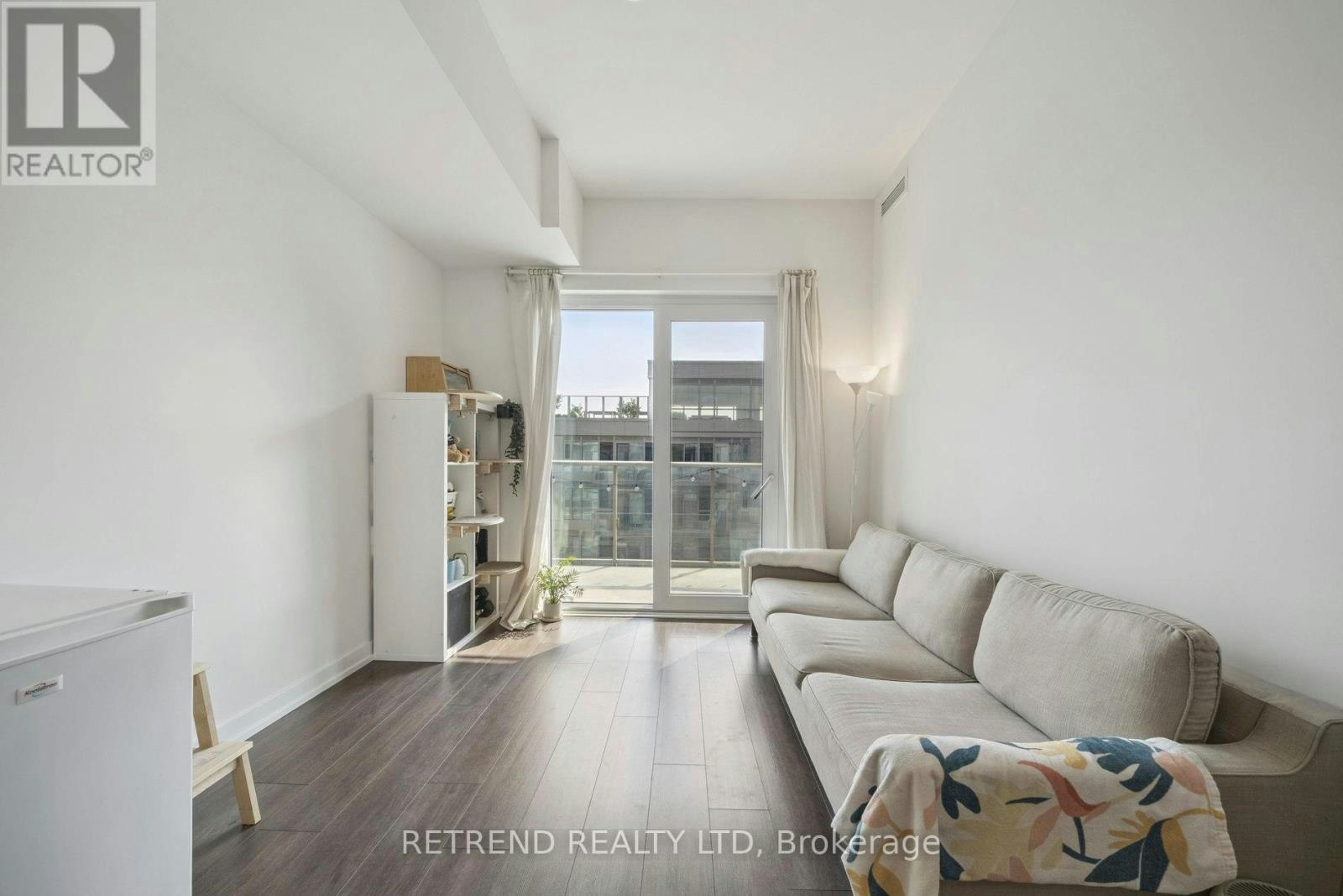 714-150 Logan Avenue, Toronto, ON, M4M 0E4 - 5