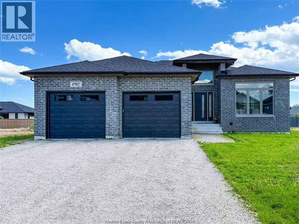 1707 Mucci, Kingsville, ON, N0P 2G0