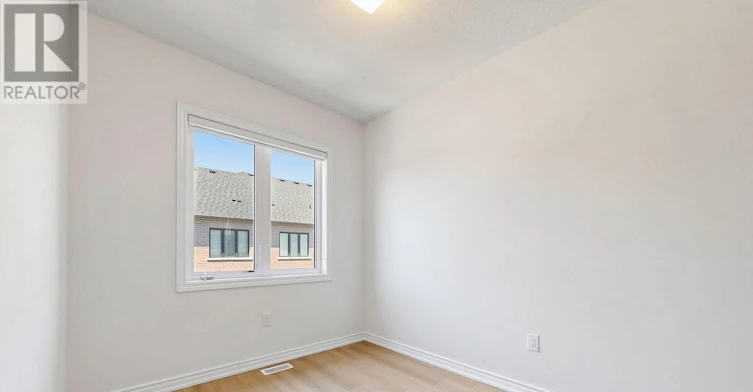 8 Hewison Avenue, Richmond Hill, ON, L4S 0J2 - 8