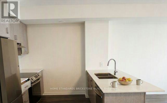 15-11 Honeycrisp Crescent, Vaughan, ON, L4K 0N6 4