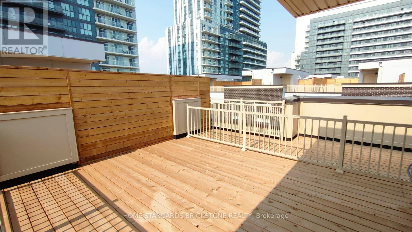 15-11 Honeycrisp Crescent, Vaughan, ON, L4K 0N6 - 10