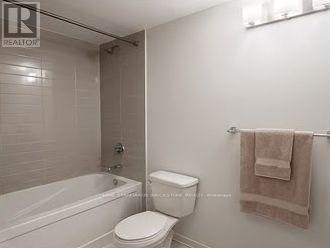 15-11 Honeycrisp Crescent, Vaughan, ON, L4K 0N6 - 6