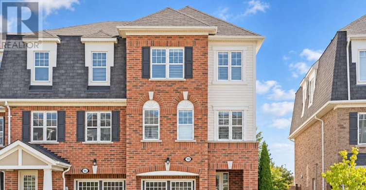 98 Bannister Crescent, Brampton, ON, L7A 4H4
