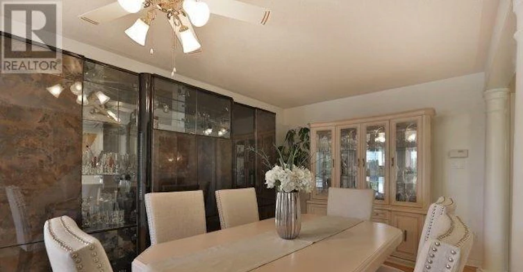 390 Grovehill Road, Oakville, ON, L6H 6P3 - 3