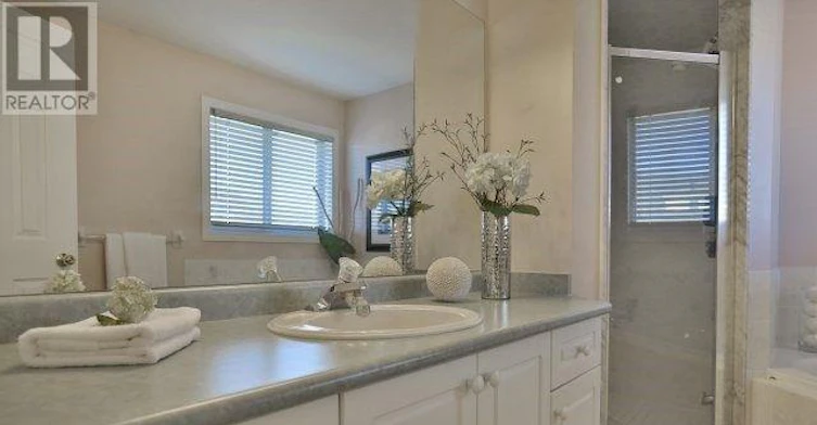 390 Grovehill Road, Oakville, ON, L6H 6P3 - 11