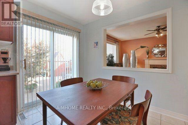 390 Grovehill Road, Oakville, ON, L6H 6P3 - 6
