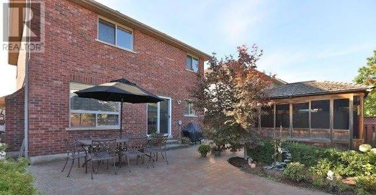 390 Grovehill Road, Oakville, ON, L6H 6P3 - 16