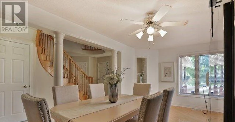 390 Grovehill Road, Oakville, ON, L6H 6P3 - 2