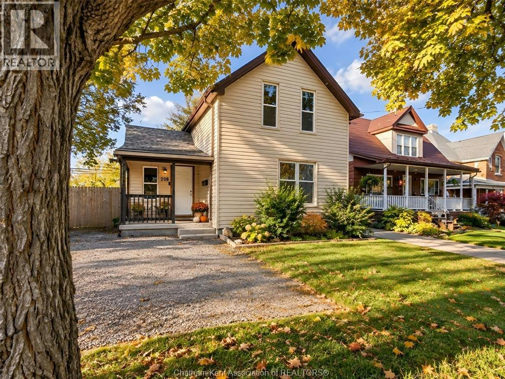 208 Lacroix Street, Chatham-Kent, ON, N7M 2V4