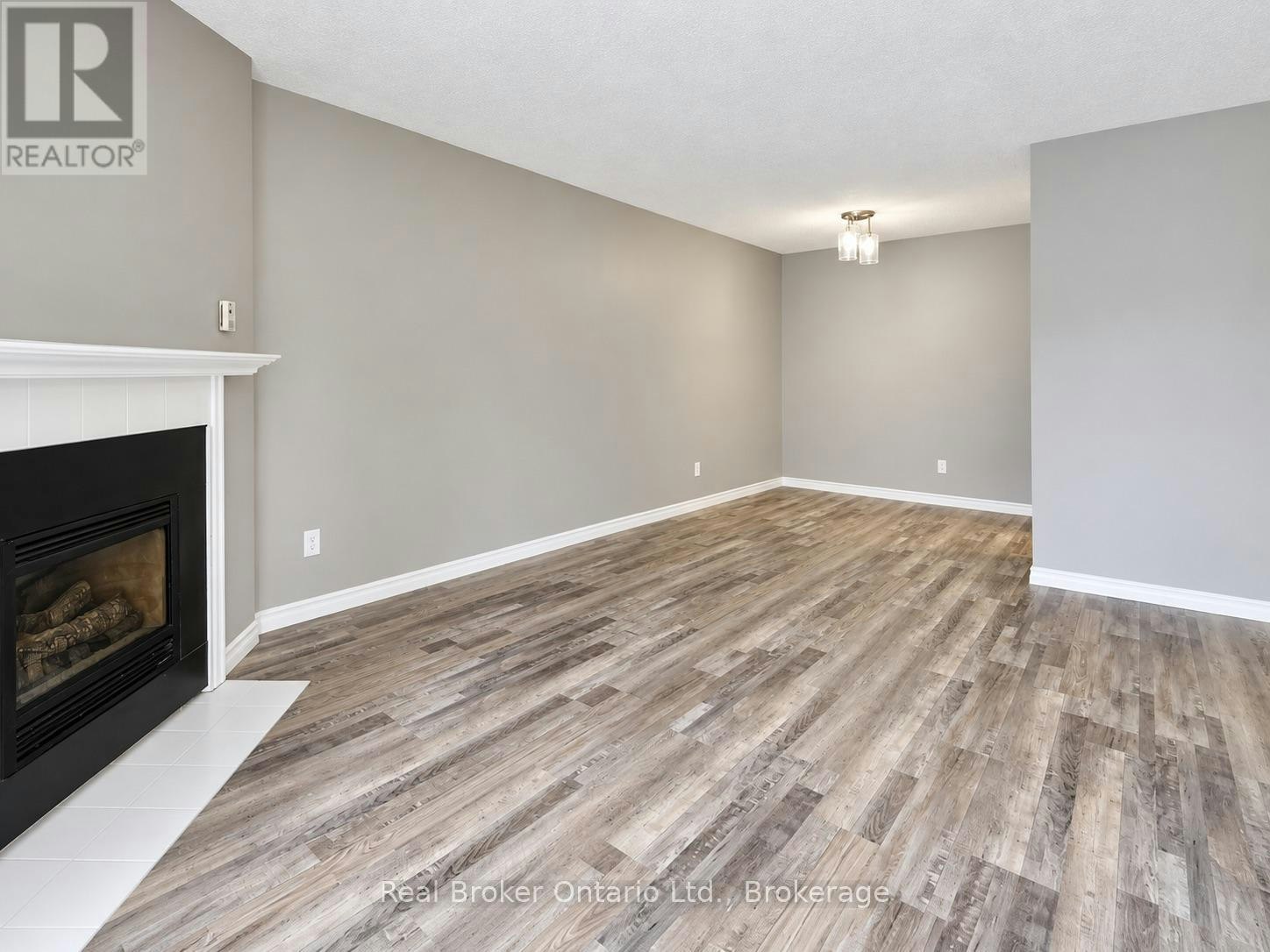 101-725 Deveron Crescent, London, ON, N5Z 4X3 - 3