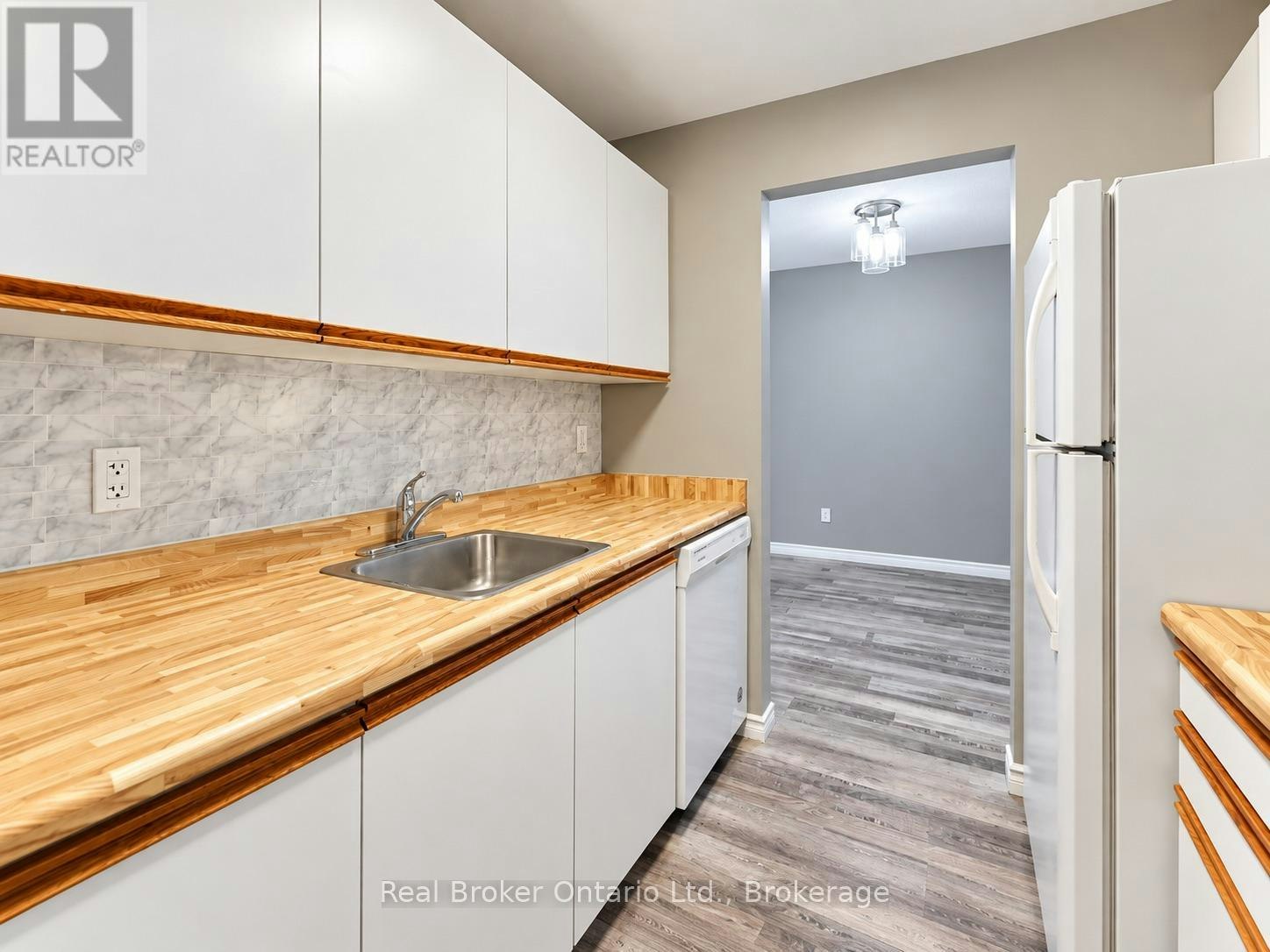 101-725 Deveron Crescent, London, ON, N5Z 4X3 - 9