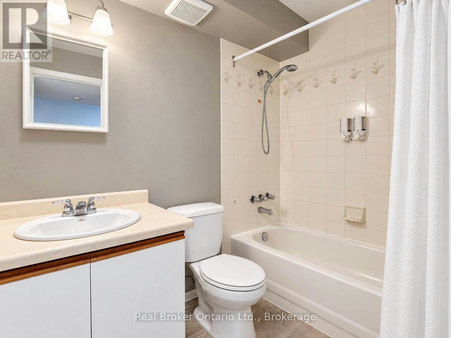 101-725 Deveron Crescent, London, ON, N5Z 4X3 - 7