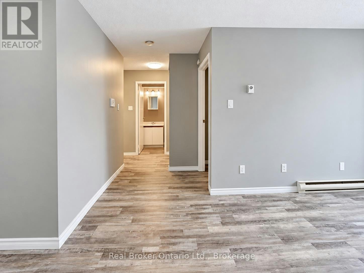 101-725 Deveron Crescent, London, ON, N5Z 4X3 - 5