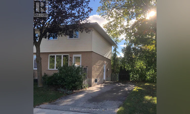 1079 Huron Terrace