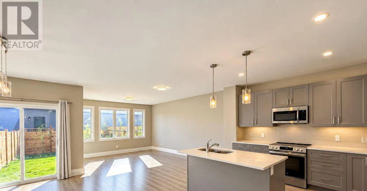 8 Allen Street, Prince Edward County, ON, K0K 2T0 - 6