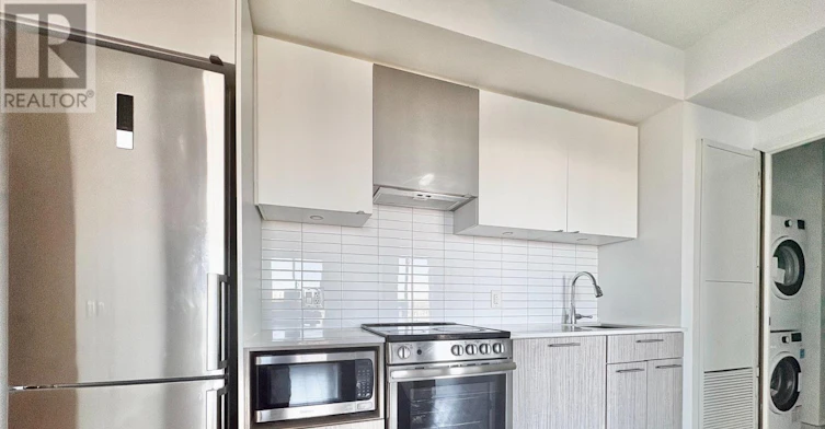 2213-251 Jarvis Street, Toronto, ON, M5B 0C3 - 2