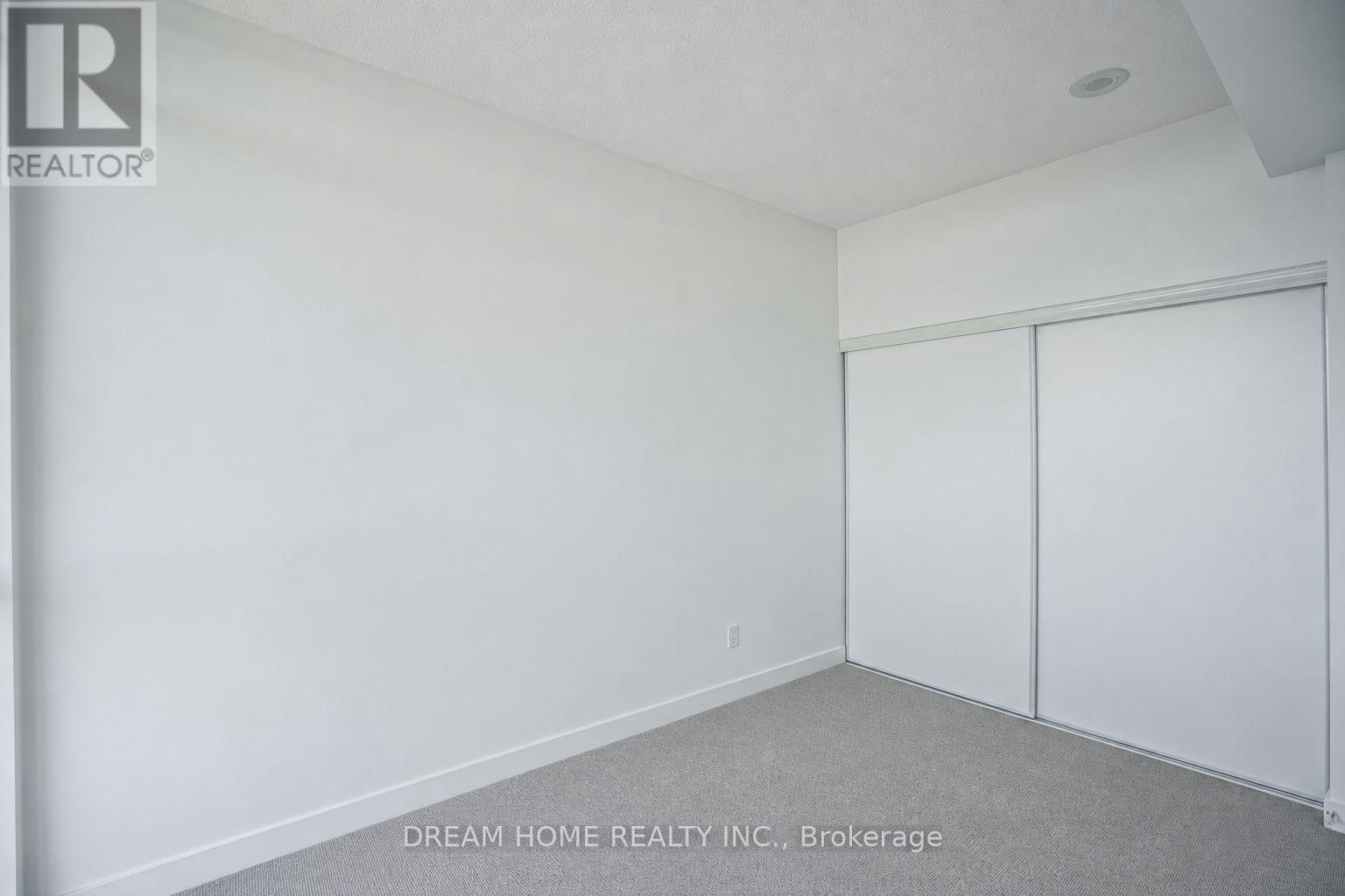 2515-29 Singer Court, Toronto, ON, M2K 0B3 - 12