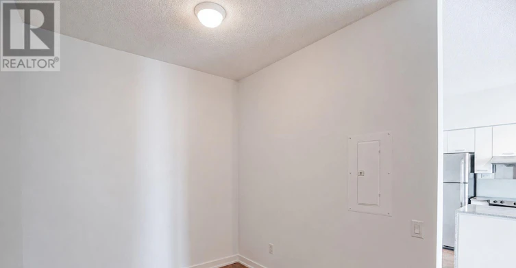 2515-29 Singer Court, Toronto, ON, M2K 0B3 - 15