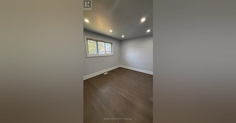 24 Pipers Green Avenue, Toronto, ON, M1S 3J8 - 13