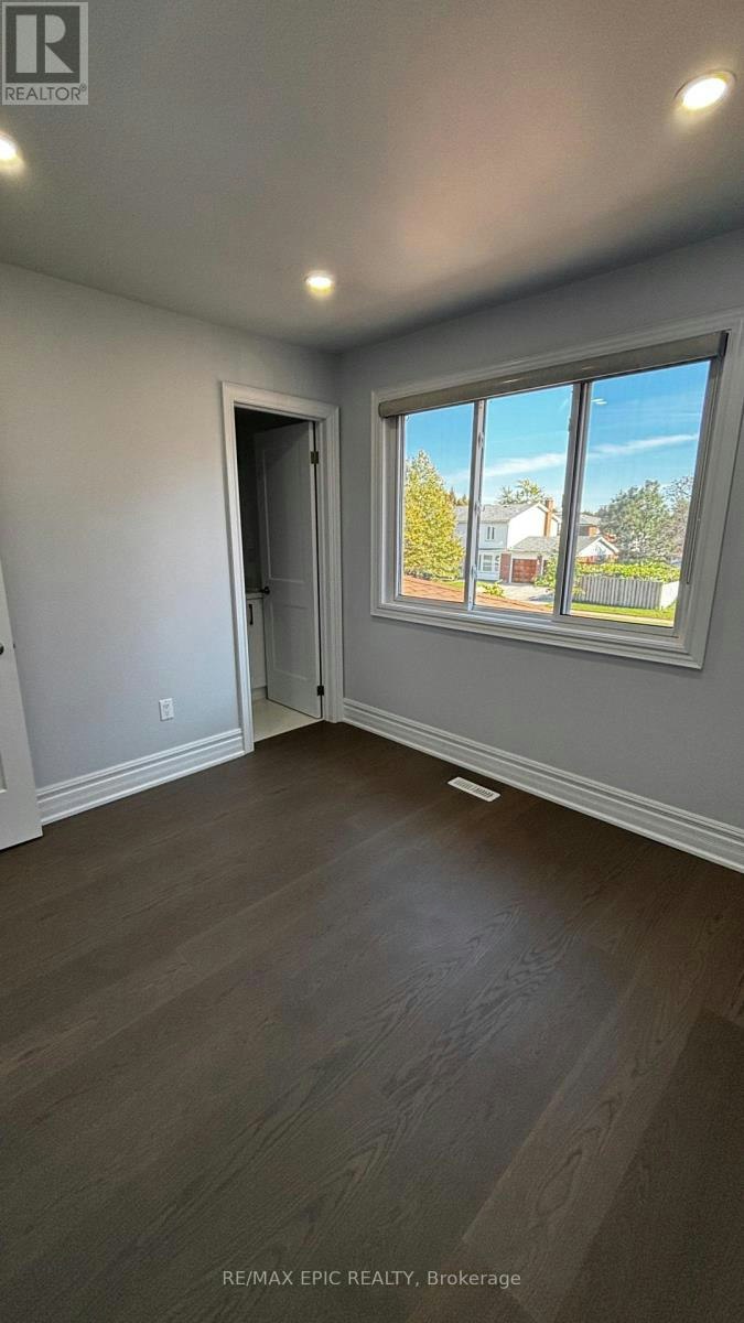 24 Pipers Green Avenue, Toronto, ON, M1S 3J8 - 10