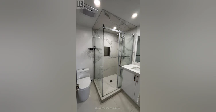 24 Pipers Green Avenue, Toronto, ON, M1S 3J8 - 7