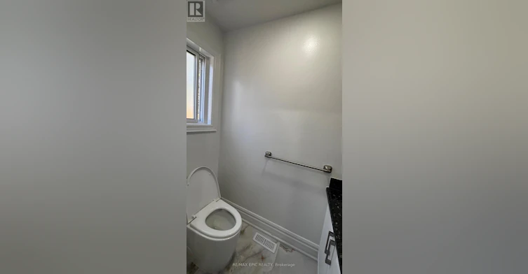 24 Pipers Green Avenue, Toronto, ON, M1S 3J8 - 18