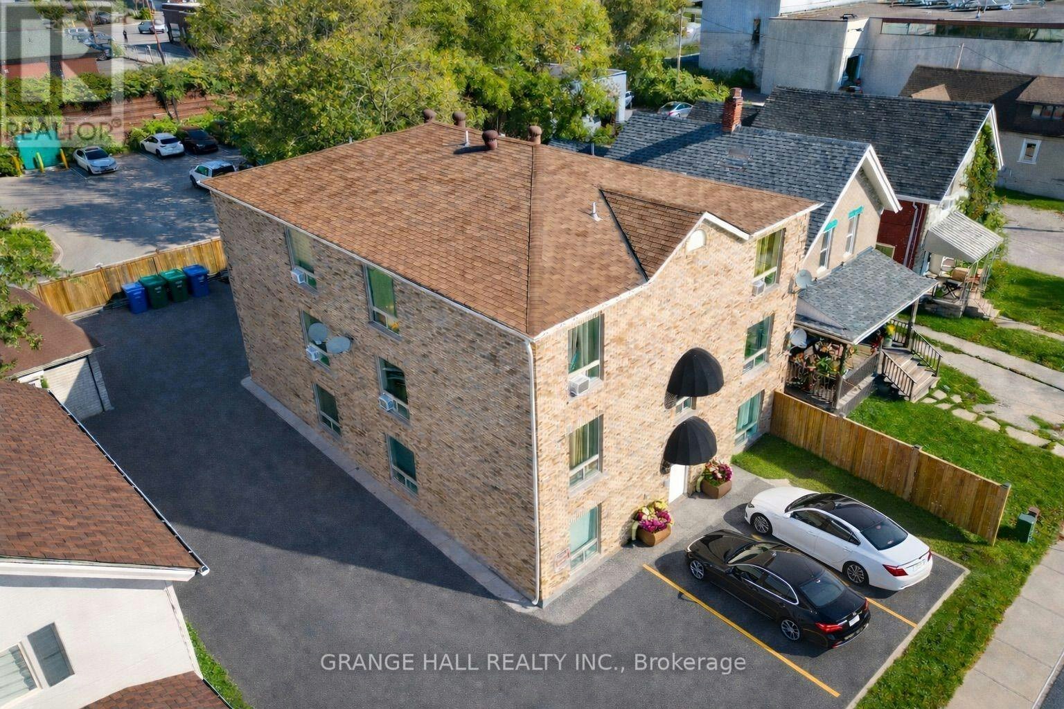 12-14 Elgin Street, Orillia, ON, L3V 1R9