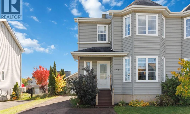 34 Christopher Crescent